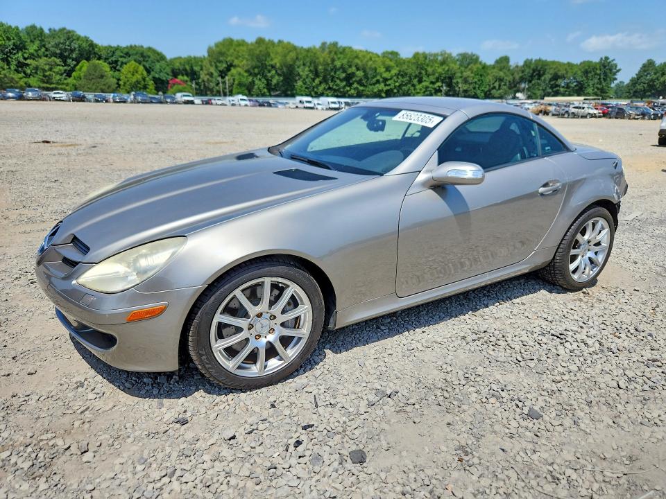 2005 Mercedes-benz Slk-klasse VIN WDBWK56FX5F040702 COPART salvage auction — REAR END, Ar - Cert Of Title-Salvage, sold $100 on 2026-07-22 (photo 1)