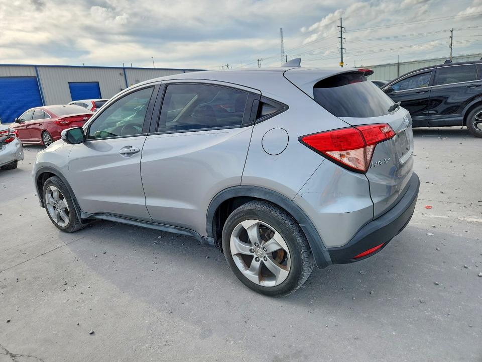 2017 Honda VIN 3CZRU5H55HG706262 COPART salvage auction — NORMAL WEAR, Tx - Certificate Of Title, sold $5,300 on 2026-07-02 (photo 2)