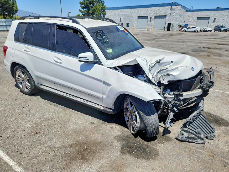 2013 Mercedes-benz Glk-klasse VIN WDCGG5HB4DG023771 COPART salvage auction — FRONT END, Ca - Salvage Certificate, sold $475 on 2026-07-30 (photo 4)