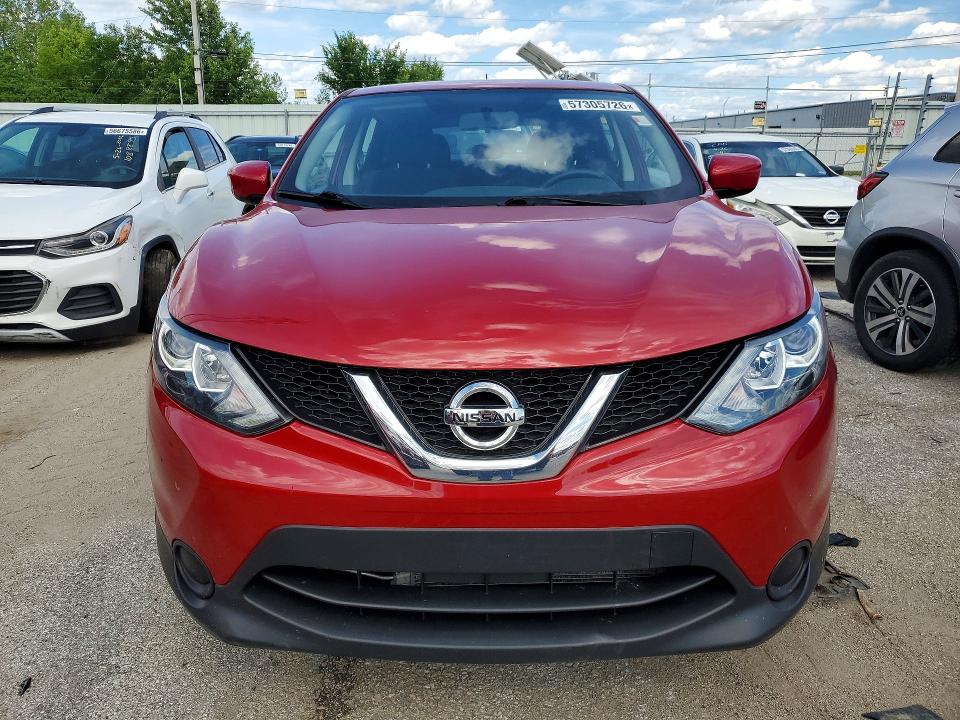 2017 Nissan Rogue VIN JN1BJ1CR0HW114372 COPART salvage auction — NORMAL WEAR, In - Certificate Of Title, sold $1,900 on 2026-07-08 (photo 5)