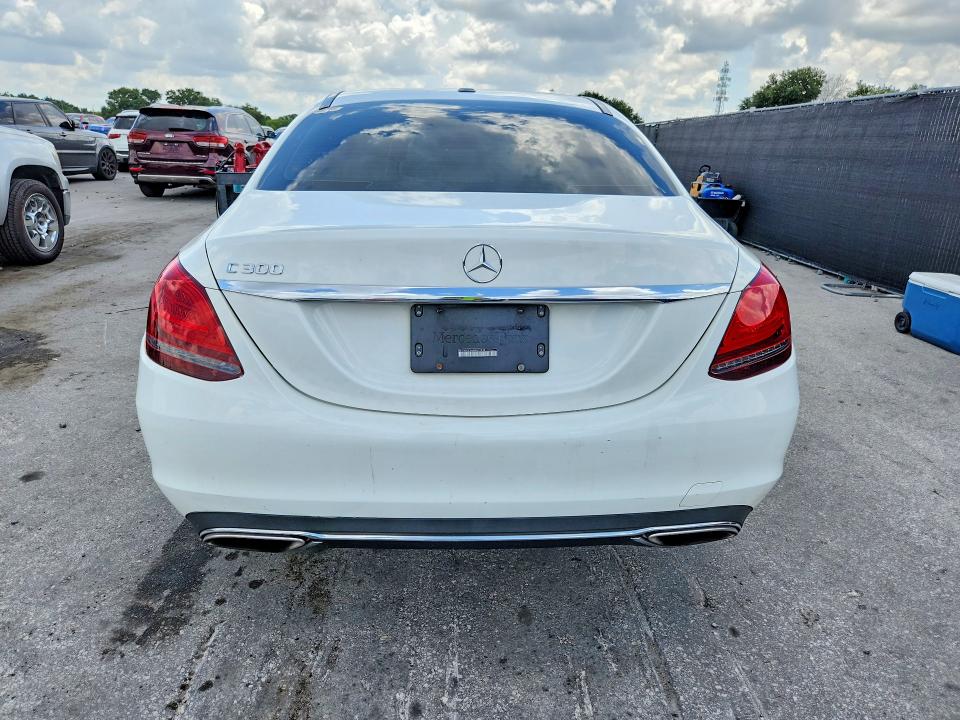 2021 Mercedes-benz VIN W1KWF8DB6MR612438 COPART salvage auction — MINOR DENT/SCRATCHES, Fl - Certificate Of Title, sold $11,700 on 2026-07-21 (photo 6)