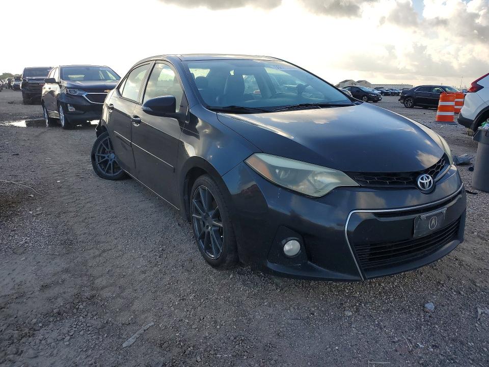2014 Toyota Corolla VIN 5YFBURHE6EP051405 COPART salvage auction — REAR END, TX - SALVAGE VEHICLE TITLE, sold $2,350 on 2026-07-02 (photo 4)
