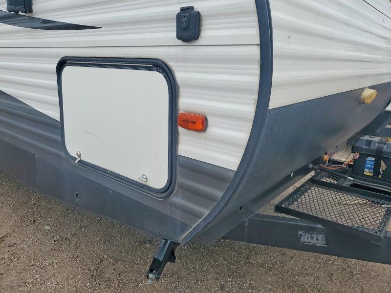 2018 Keystone Rubicon VIN 4YDT25128JH985040 COPART salvage auction — MINOR DENT/SCRATCHES, NE - CERT OF TITLE-SALVAGE, sold $80 on 2026-07-30 (photo 8)