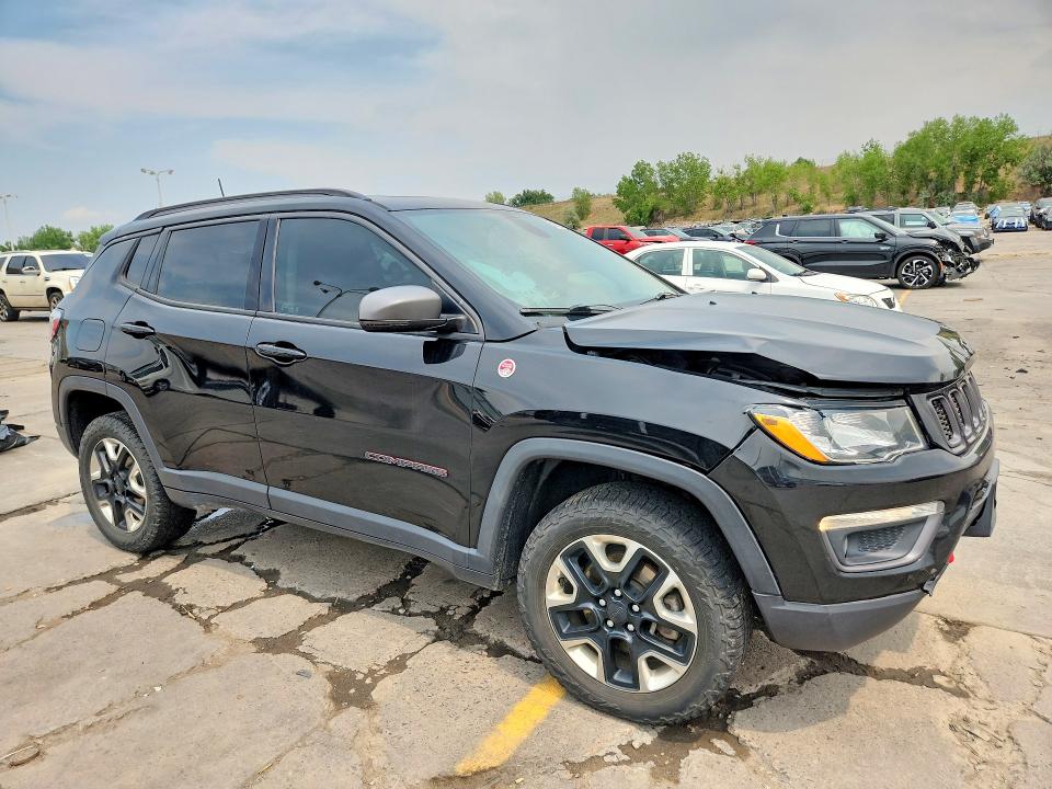 2018 Jeep Compass VIN 3C4NJDDB5JT136232 COPART salvage auction — FRONT END, Co - Salvage Title, sold $3,600 on 2026-07-22 (photo 4)