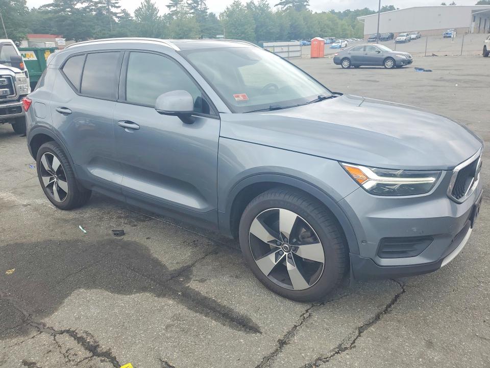 2019 Volvo Xc40 VIN YV4162UK6K2091645 COPART salvage auction — REAR END, Wv - Salvage Certificate, sold $325 on 2026-07-21 (photo 4)