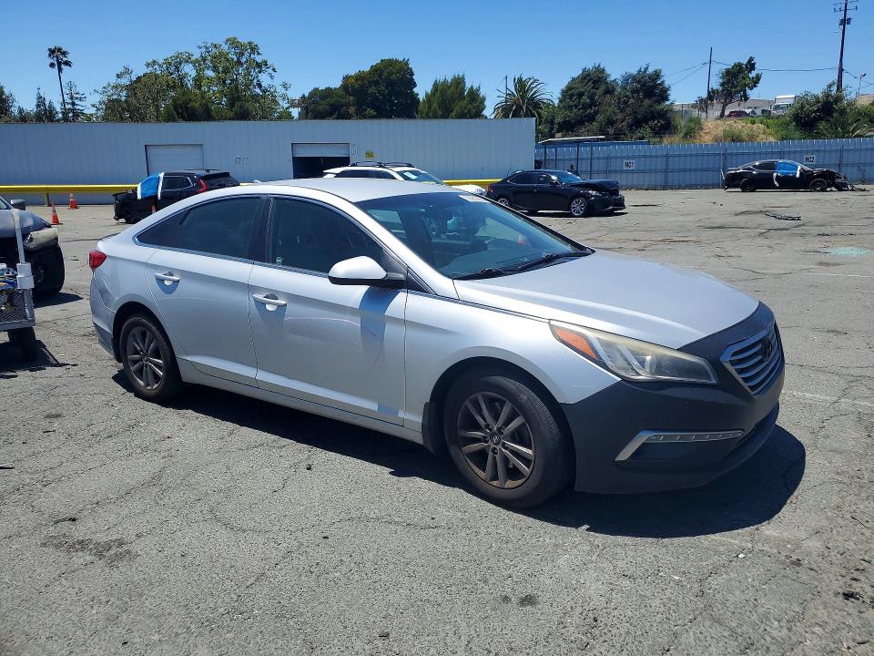 2015 Hyundai Sonata VIN 5NPE24AF9FH039174 COPART salvage auction — VANDALISM, CA - SALVAGE CERTIFICATE, sold $775 on 2026-07-02 (photo 4)