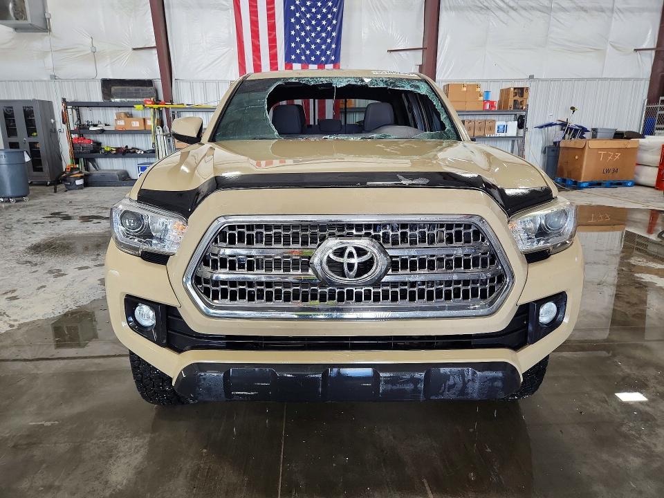 2017 Toyota Tacoma VIN 5TFCZ5AN3HX051750 COPART salvage auction — ROOF, Il - Salvage Certificate, sold $375 on 2026-07-29 (photo 5)