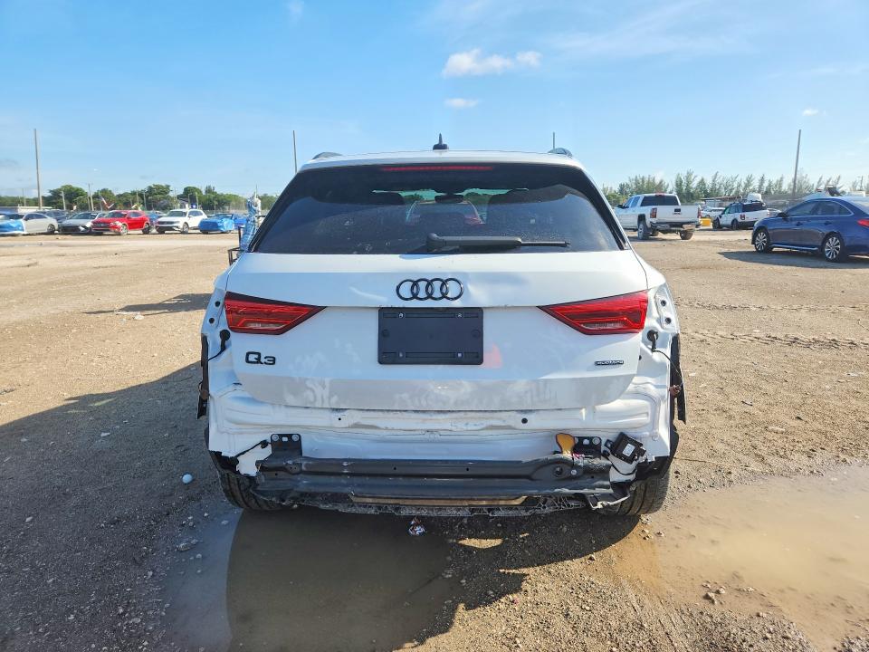 2022 Audi Q3 VIN WA1DECF33N1134079 COPART salvage auction — REAR END, FL - CERT OF TITLE SLVG REBUILDABLE, sold $1,200 on 2026-07-23 (photo 6)