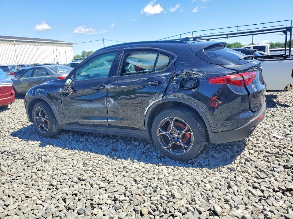 2022 Alfa romeo VIN ZASPAKAN9N7D30629 COPART salvage auction — SIDE, Wv - Certificate Of Title, sold $4,800 on 2026-07-27 (photo 2)