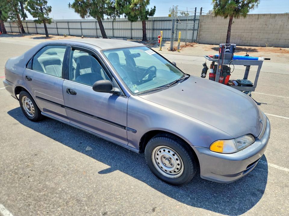1995 Honda Civic VIN 1HGEG8642SL012356 COPART salvage auction — MINOR DENT/SCRATCHES, CA - DIS/DLR/EXP ONLY CLEAN TITLE, sold $775 on 2026-07-02 (photo 4)