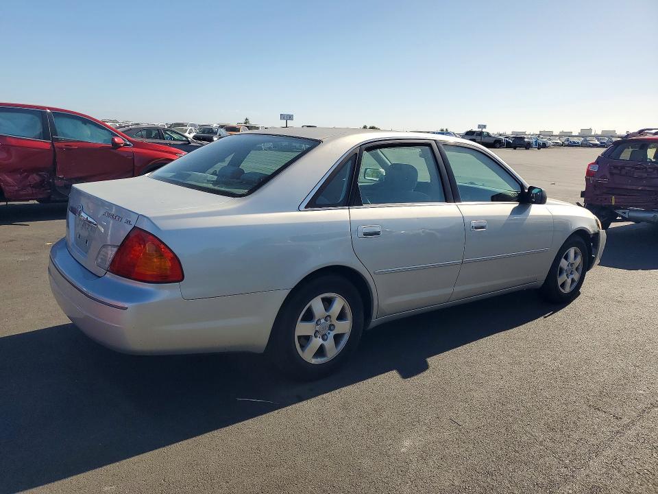 2001 Toyota Avalon VIN 4T1BF28BX1U152916 COPART salvage auction — FRONT END, CA - SALVAGE CERTIFICATE, sold $525 on 2026-07-08 (photo 3)