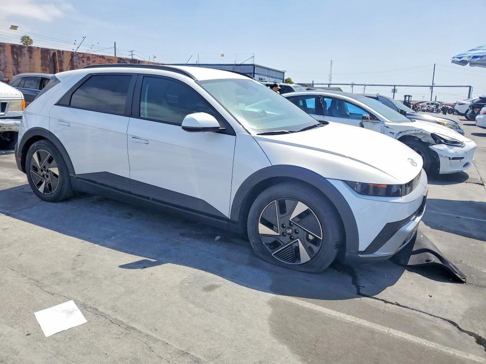 2025 Hyundai VIN 7YAKN4DAXSY038949 COPART salvage auction — REAR END, CA - SALVAGE CERTIFICATE, sold $11,700 on 2026-07-22 (photo 4)
