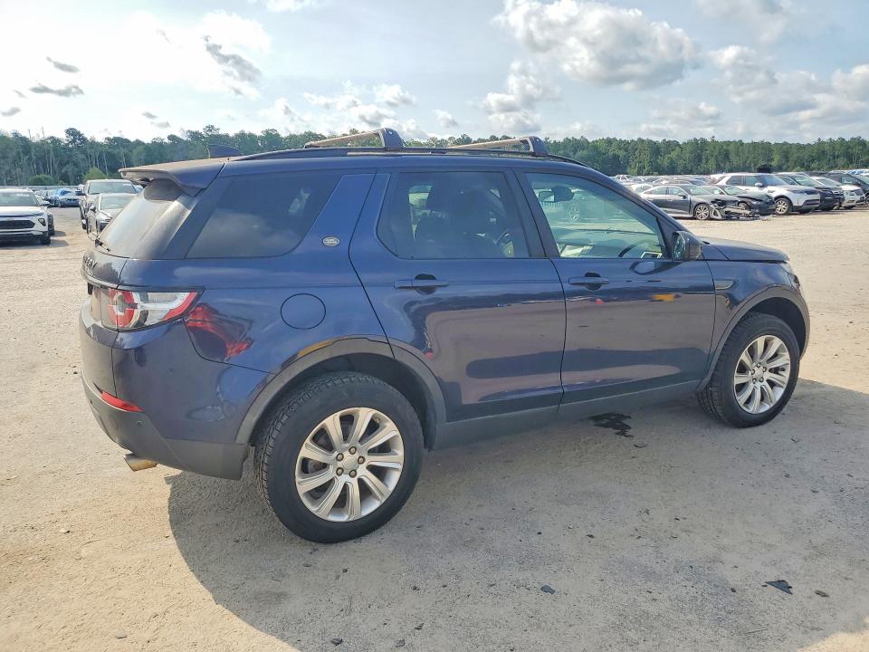 2017 Land rover Discovery VIN SALCP2BG3HH667729 COPART salvage auction — MINOR DENT/SCRATCHES, Sc - Certificate Of Title, sold $2,500 on 2026-07-06 (photo 3)