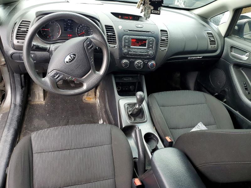 2015 Kia VIN KNAFK4A69F5263417 COPART salvage auction — SIDE, Qc - Gravement Accidente, sold $300 on 2026-07-28 (photo 8)