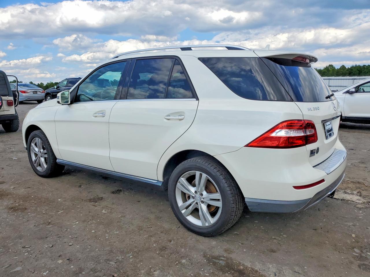 2013 Mercedes-Benz ML-Class VIN 4JGDA5HBXDA262024 COPART salvage auction — Minor Dent/Scratches, VA - CERTIFICATE OF TITLE, sold $2,500 on 2026-07-01 (photo 2)