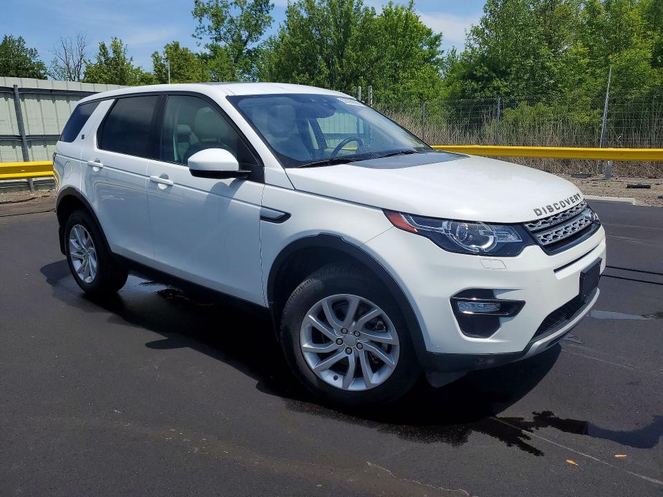 2017 Land rover Discovery VIN SALCR2BG8HH656848 COPART salvage auction — MINOR DENT/SCRATCHES, Mi - Dealer Only Clean Title, sold $2,850 on 2026-07-10 (photo 4)
