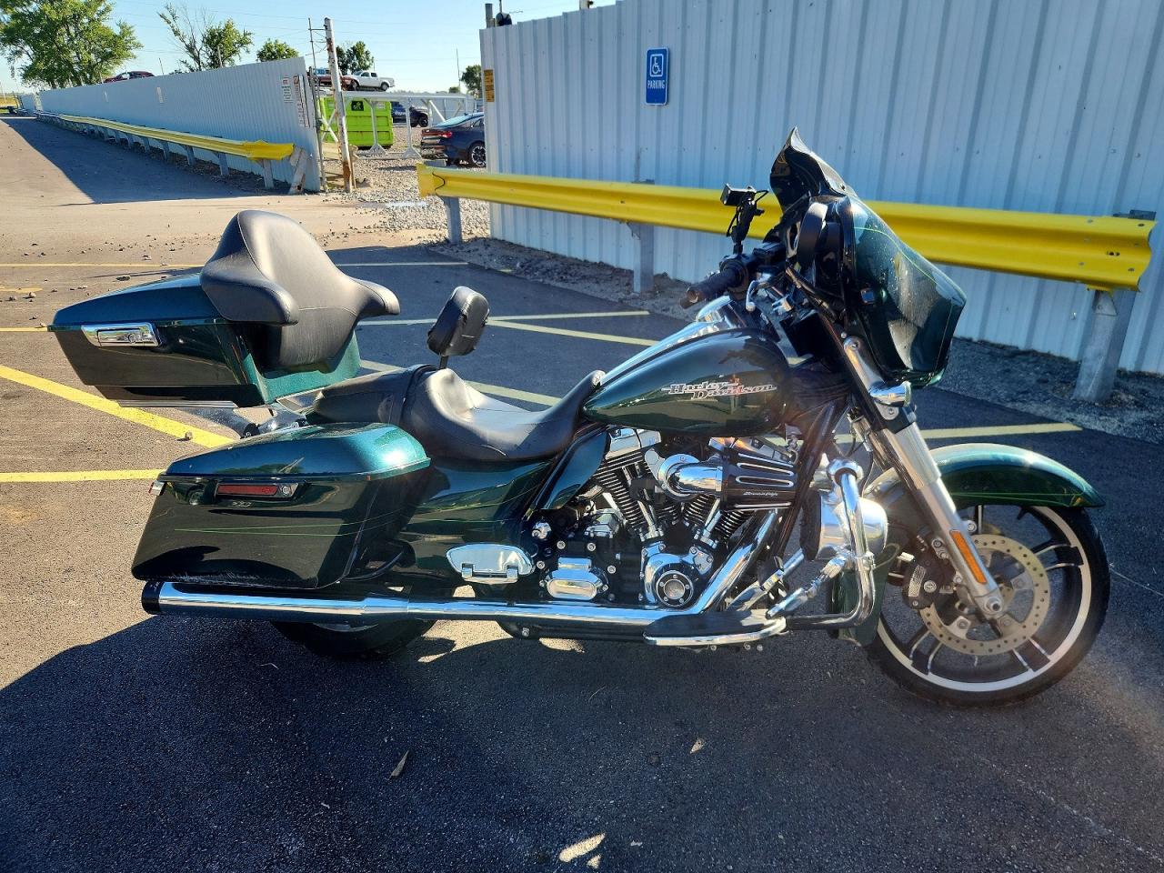 2016 Harley-Davidson FLHXS VIN 1HD1KRM12GB645851 COPART salvage auction — Side, WV - SALVAGE CERTIFICATE, sold $6,300 on 2026-07-09 (photo 1)