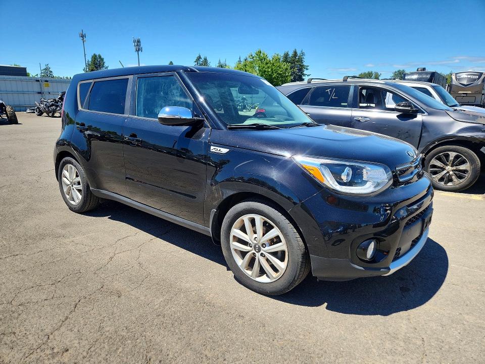 2018 Kia Soul VIN KNDJP3A58J7615061 COPART salvage auction — SIDE, Or - Salvage Title Certificate, sold $125 on 2026-07-27 (photo 4)