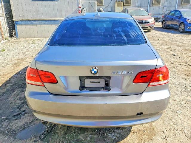 2007 BMW 3 series VIN WBAWV53567PW24657 COPART salvage auction — NORMAL WEAR, Ca - Dis/Dlr/Exp Only Clean Title, sold $675 on 2026-07-20 (photo 6)