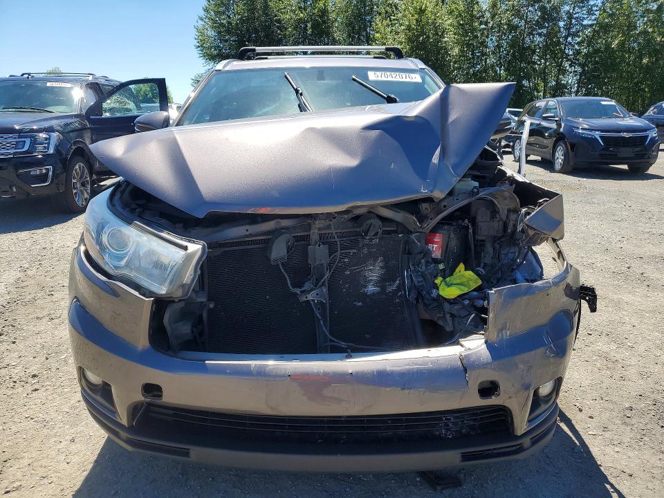 2016 Toyota Highlander VIN 5TDJKRFH0GS232203 COPART salvage auction — FRONT END, WA - BILL OF SALE, sold $8,000 on 2026-07-14 (photo 5)