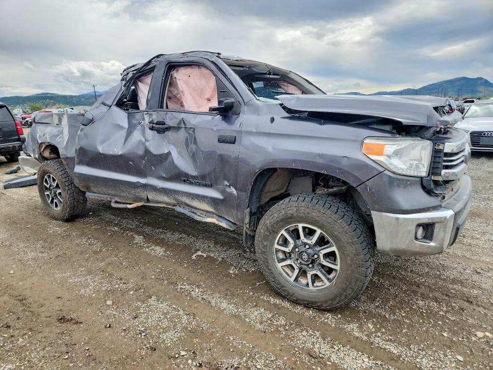 2017 Toyota Tundra VIN 5TFUY5F13HX597896 COPART salvage auction — ROLLOVER, Mt - Salvage Certificate Of A Vehic, sold $3,450 on 2026-07-21 (photo 4)