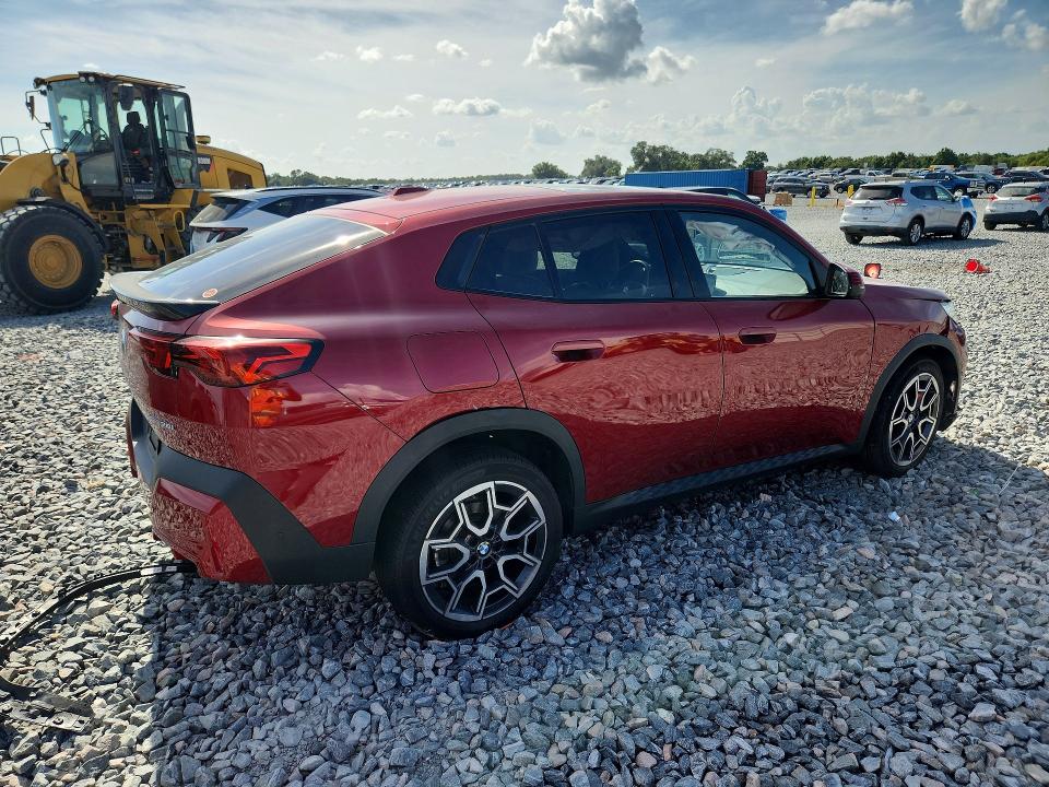 2025 BMW VIN WBX63GM09S5146927 COPART salvage auction — SIDE, Fl - Cert Of Title Slvg Rebuildable, sold $12,600 on 2026-08-04 (photo 3)