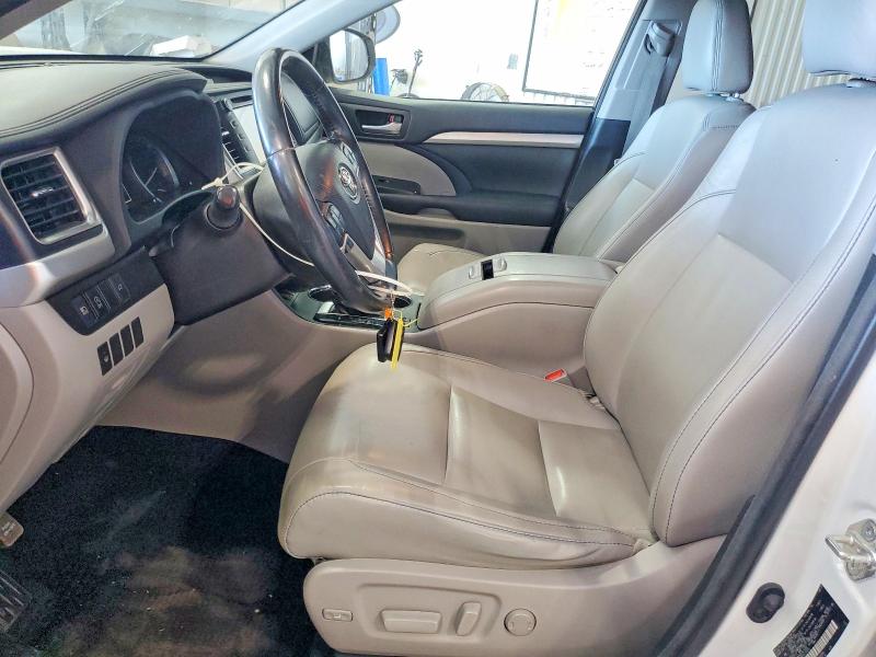 2017 Toyota Highlander VIN 5TDJZRFH1HS519305 COPART salvage auction — FRONT END, Ne - Cert Of Title-Salvage, sold $7,800 on 2026-07-14 (photo 7)
