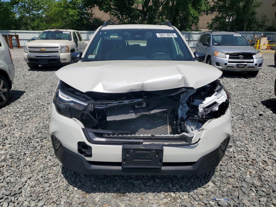 2025 Subaru Forester VIN JF2SLDDC8SH560625 COPART salvage auction — FRONT END, Ma - Cert Of Title-Salvage, sold $8,000 on 2026-07-09 (photo 5)