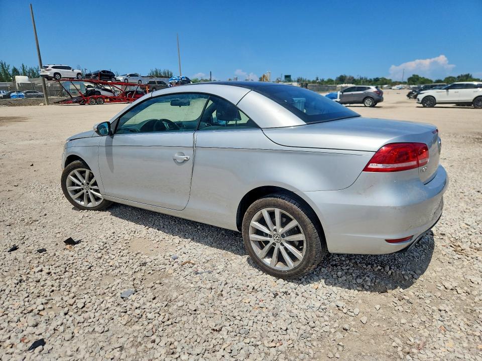2015 Volkswagen Eos VIN WVWBW8AH4FV000038 COPART salvage auction — FRONT END, Fl - Cert Of Title Slvg Rebuildable, sold $1,300 on 2026-07-14 (photo 2)