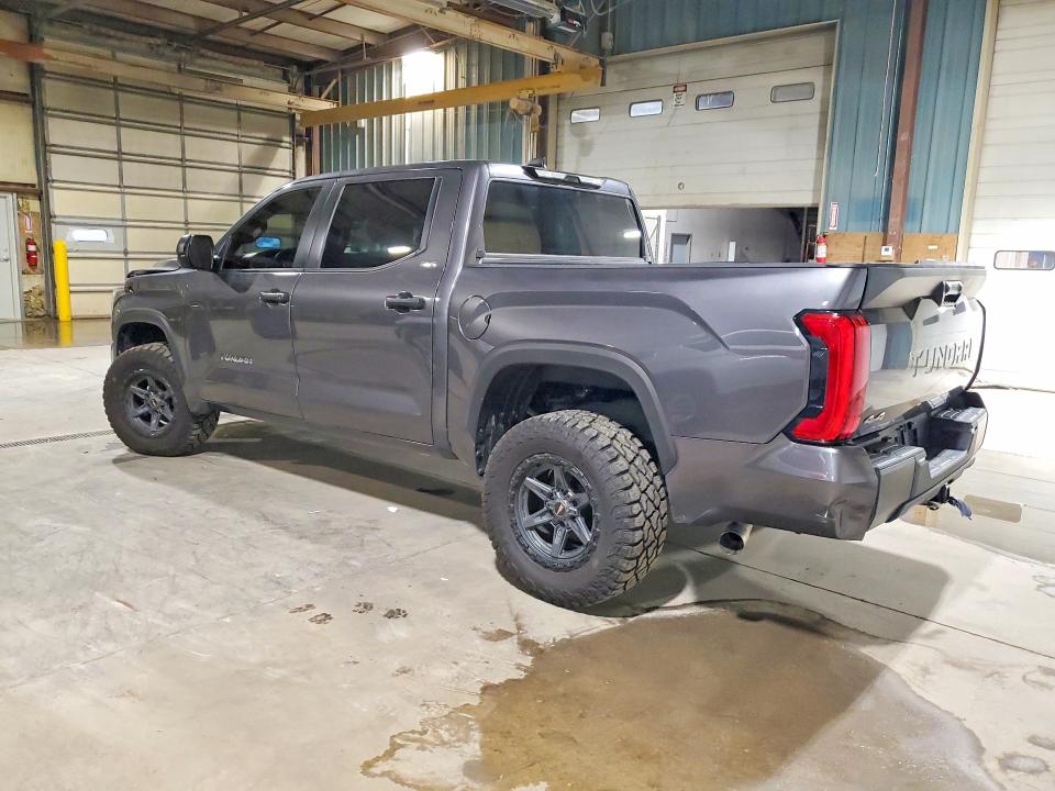 2025 Toyota Tundra VIN 5TFLA5DB8SX261664 COPART salvage auction — FRONT END, Il - Certificate Of Title, sold $26,500 on 2026-07-02 (photo 2)
