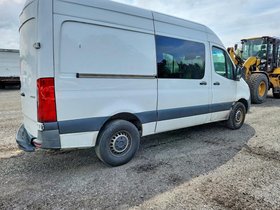 2022 Mercedes-benz Sprinter VIN W1Y4EBHY4NT086696 COPART salvage auction — REAR END, Ny - Mv-907A Salvage Certificate, sold $350 on 2026-07-29 (photo 3)