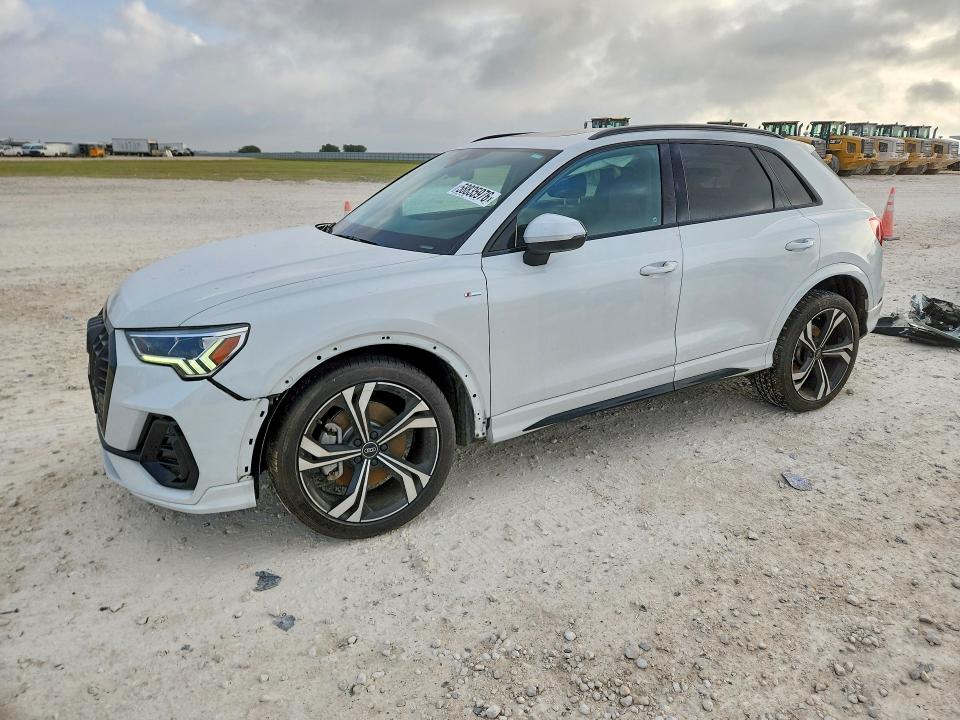 2023 Audi Q3 VIN WA1EECF37P1106969 COPART salvage auction — FRONT END, TX - SALVAGE VEHICLE TITLE (P), sold $250 on 2026-07-30 (photo 1)