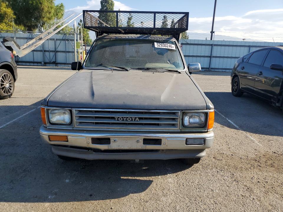 1988 Toyota Pickup VIN JT4RN50A2J5163901 COPART salvage auction — NORMAL WEAR, CA - APP FOR DUP CLEAN OR AC, sold $1,750 on 2026-07-28 (photo 5)