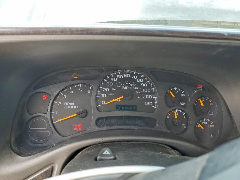 2004 Chevrolet Silverado VIN 2GCEK13T041431430 COPART salvage auction — WATER/FLOOD, ID - SALVAGE CERTIFICATE OF TITLE, sold $2,000 on 2026-07-09 (photo 9)