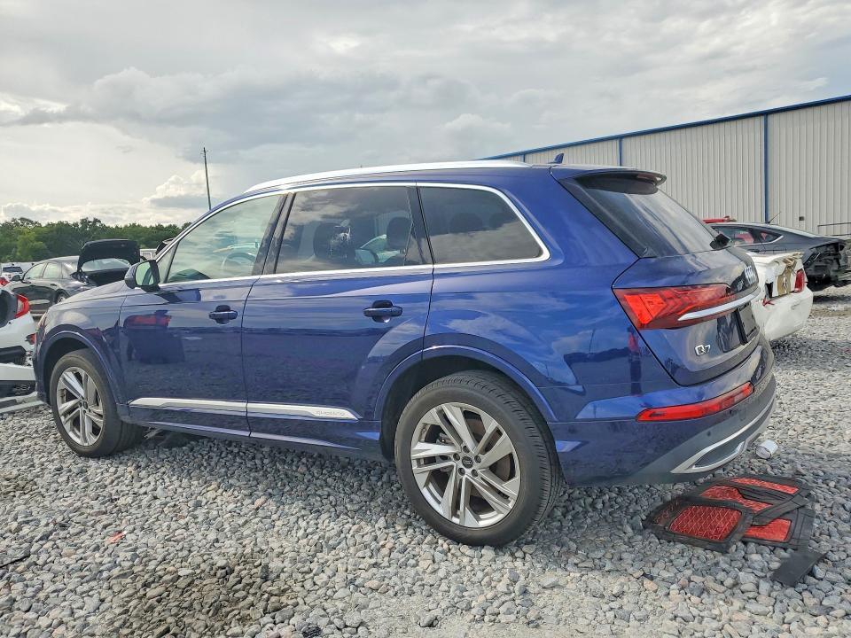 2022 Audi Q7 VIN WA1LXBF79ND006740 COPART salvage auction — MINOR DENT/SCRATCHES, Fl - Certificate Of Title (P), sold $18,500 on 2026-07-29 (photo 2)