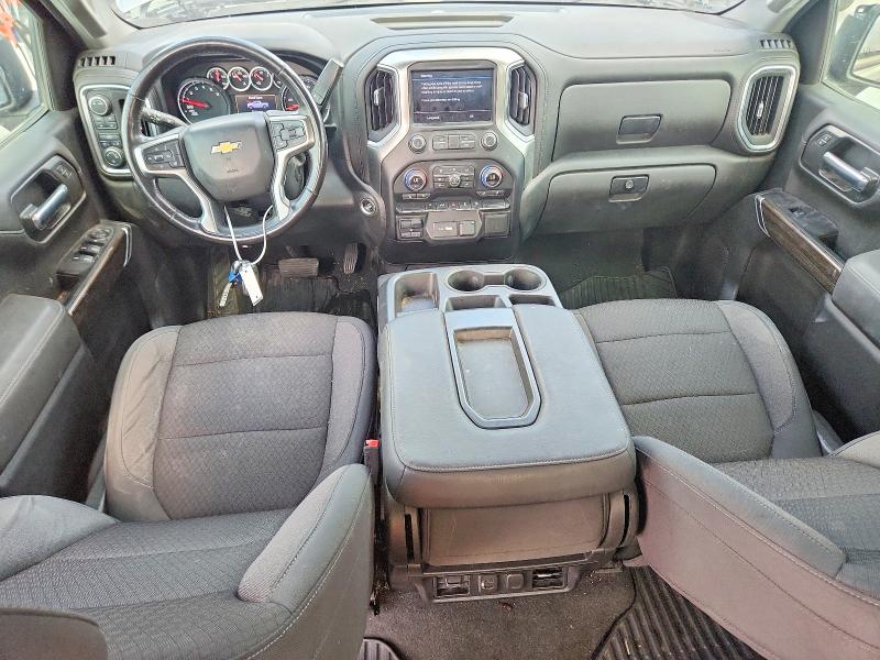 2021 Chevrolet Silverado VIN 1GCUYDED3MZ336918 COPART salvage auction — SIDE, Tx - Salvage Vehicle Title, sold $9,600 on 2026-07-02 (photo 8)