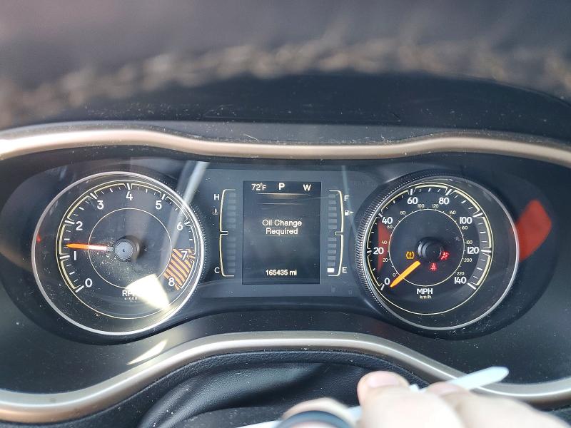 2015 Jeep Cherokee VIN 1C4PJMCS2FW509741 COPART salvage auction — NORMAL WEAR, Ct - Certificate Of Title, sold $2,500 on 2026-07-02 (photo 9)