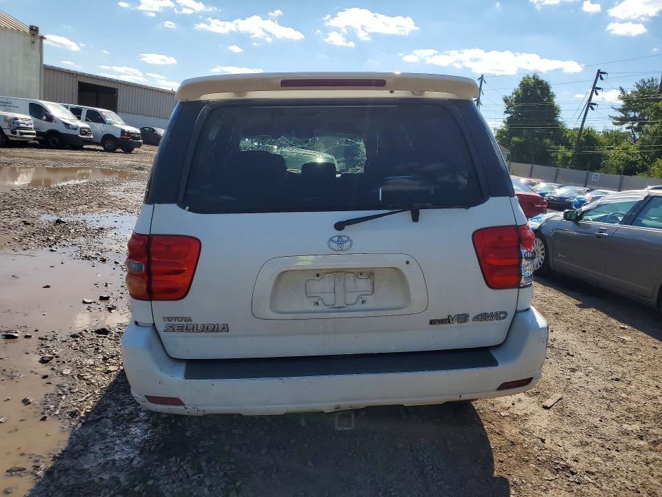 2002 Toyota Sequoia VIN 5TDBT48A52S130473 COPART salvage auction — ROLLOVER, Pa - Certificate Of Salvage, sold $425 on 2026-07-06 (photo 6)