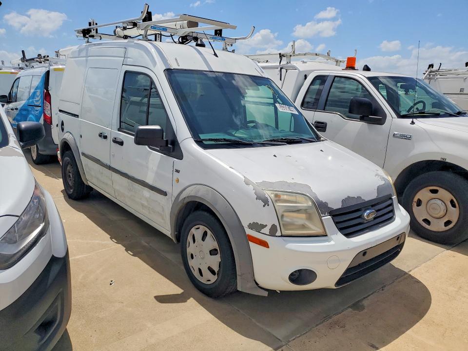 2013 Ford Transit connect VIN NM0LS7BN1DT135398 COPART salvage auction — MINOR DENT/SCRATCHES, TX - CERTIFICATE OF TITLE, sold $225 on 2026-07-30 (photo 4)