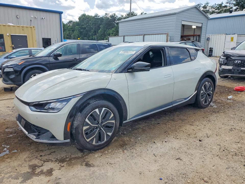 2023 Kia Ev6 VIN KNDC34LA1P5158098 COPART salvage auction — REAR END, KY - CERTIFICATE OF TITLE, sold $10,000 on 2026-07-13 (photo 1)