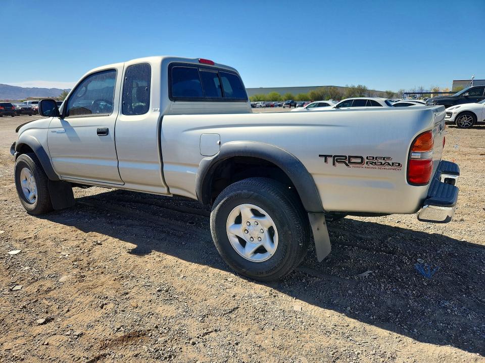 2004 Toyota Tacoma VIN 5TESN92N64Z393516 COPART salvage auction — FRONT END, NV - SALVAGE TITLE, sold $2,600 on 2026-07-09 (photo 2)