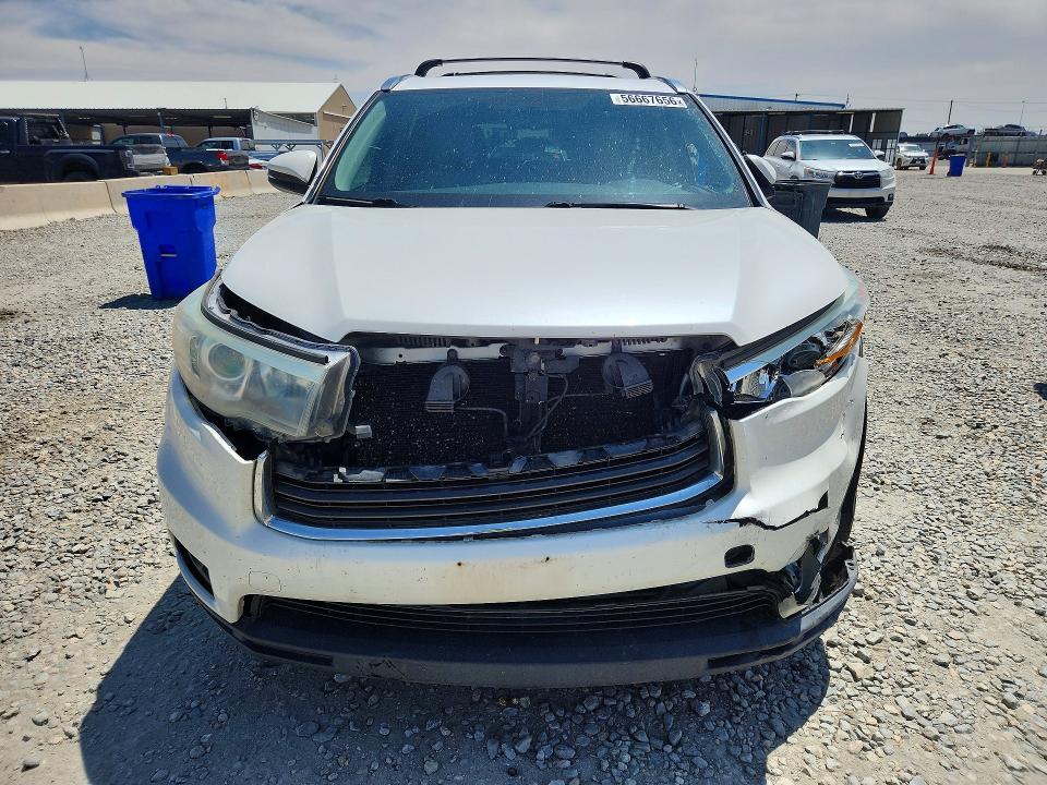 2015 Toyota Highlander VIN 5TDJKRFH7FS142139 COPART salvage auction — FRONT END, Co - Public - Salvage Title, sold $6,100 on 2026-07-04 (photo 5)