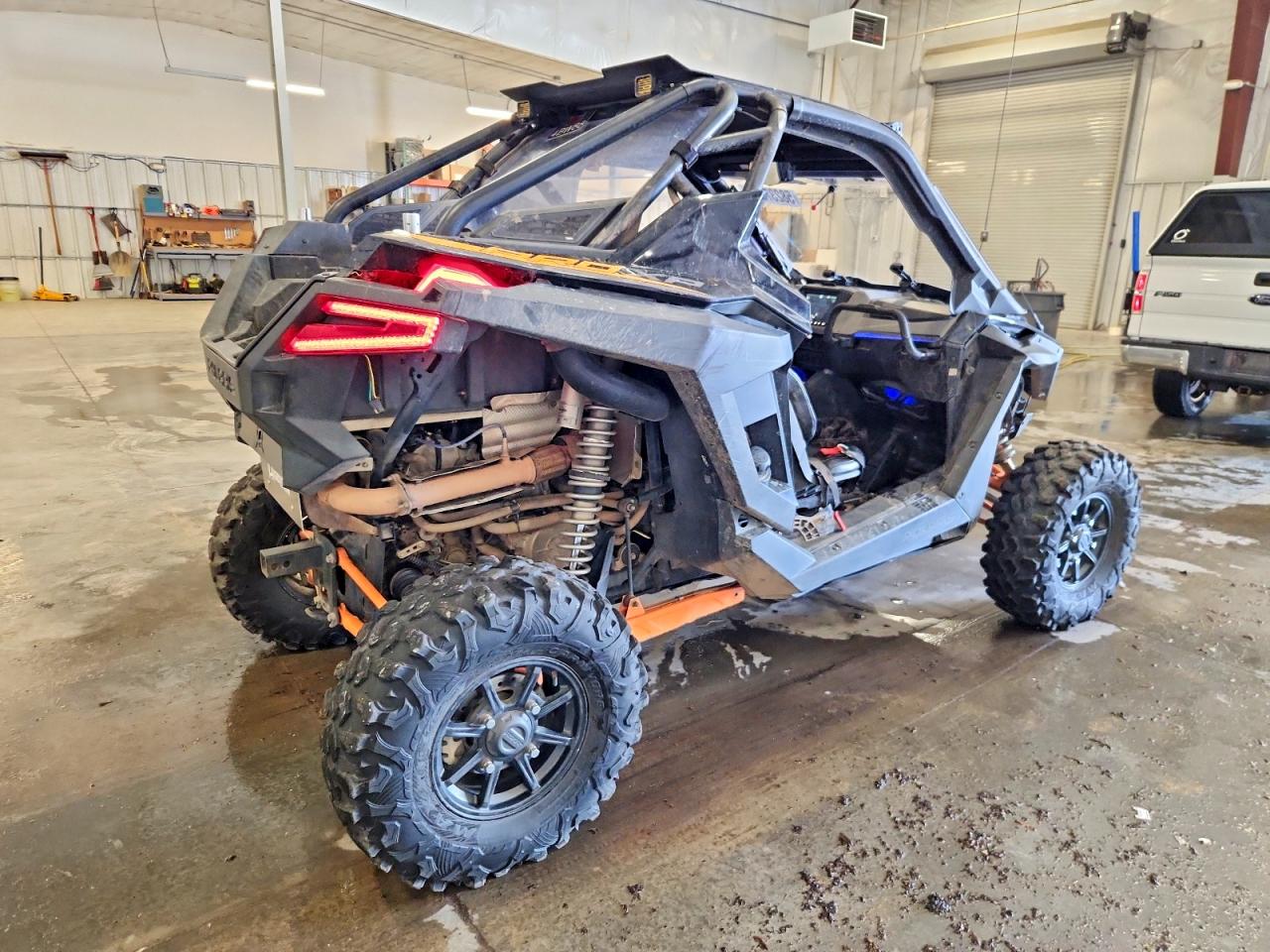 2021 Polaris Rzr Pro Xp VIN 3NSRAC923MG175465 COPART salvage auction — Rollover, MN - CERT OF TITLE-SALVAGE, sold $6,600 on 2026-07-09 (photo 4)
