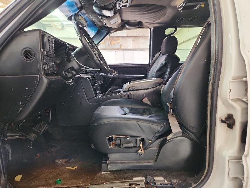 2003 Chevrolet Tahoe VIN 1GNEK13Z63R256053 COPART salvage auction — NORMAL WEAR, MS - CERTIFICATE OF TITLE, sold $300 on 2026-07-09 (photo 7)