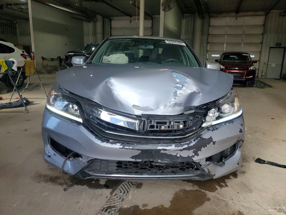 2016 Honda VIN 1HGCR2F77GA116403 COPART salvage auction — FRONT END, Pa - Certificate Of Salvage, sold $2,050 on 2026-07-02 (photo 5)