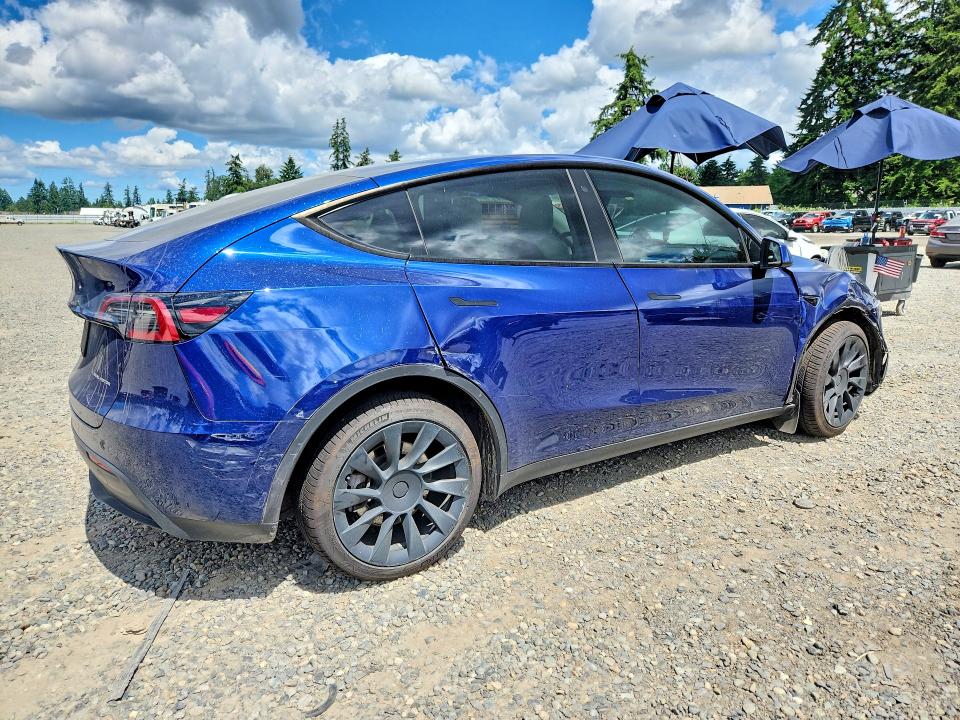 2022 Tesla Model y VIN 7SAYGDEE2NF548183 COPART salvage auction — FRONT END, Wa - Bill Of Sale, sold $850 on 2026-07-28 (photo 3)