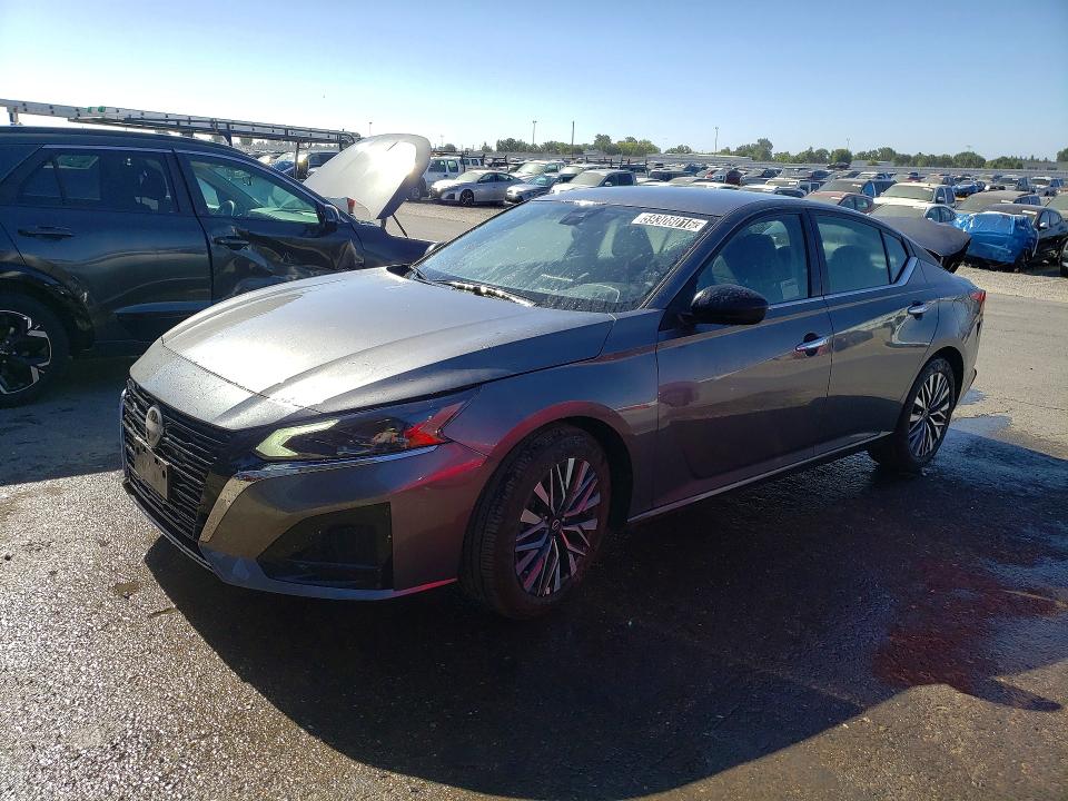 2025 Nissan Altima VIN 1N4BL4DV2SN433361 COPART salvage auction — REAR END, Ca - Non-Repairable Vehicle Cert, sold $5,900 on 2026-07-29 (photo 1)