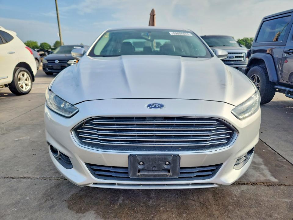 2014 Ford Fusion VIN 1FA6P0HD7E5379270 COPART salvage auction — SIDE, Tx - Salvage Vehicle Title, sold $1,250 on 2026-07-09 (photo 5)