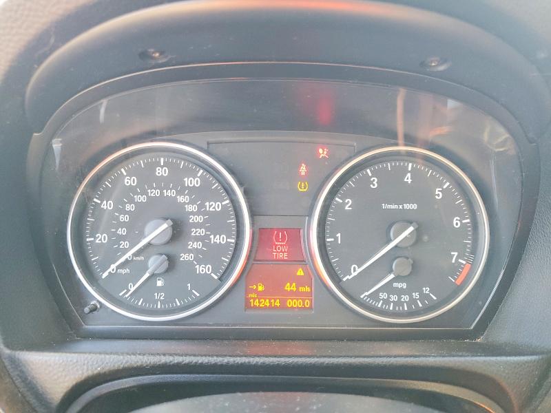 2009 BMW 3er VIN WBAPH53549A437256 COPART salvage auction — VANDALISM, Ca - Salvage Certificate, sold $350 on 2026-07-07 (photo 9)