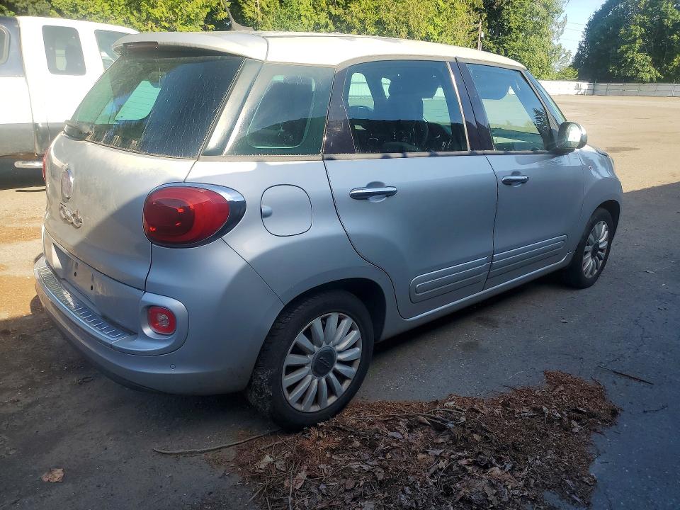 2014 Fiat 500 VIN ZFBCFABH4EZ028099 COPART salvage auction — FRONT END, Wa - Vehicle Cert Of Ownership-Titl, sold $275 on 2026-07-06 (photo 3)